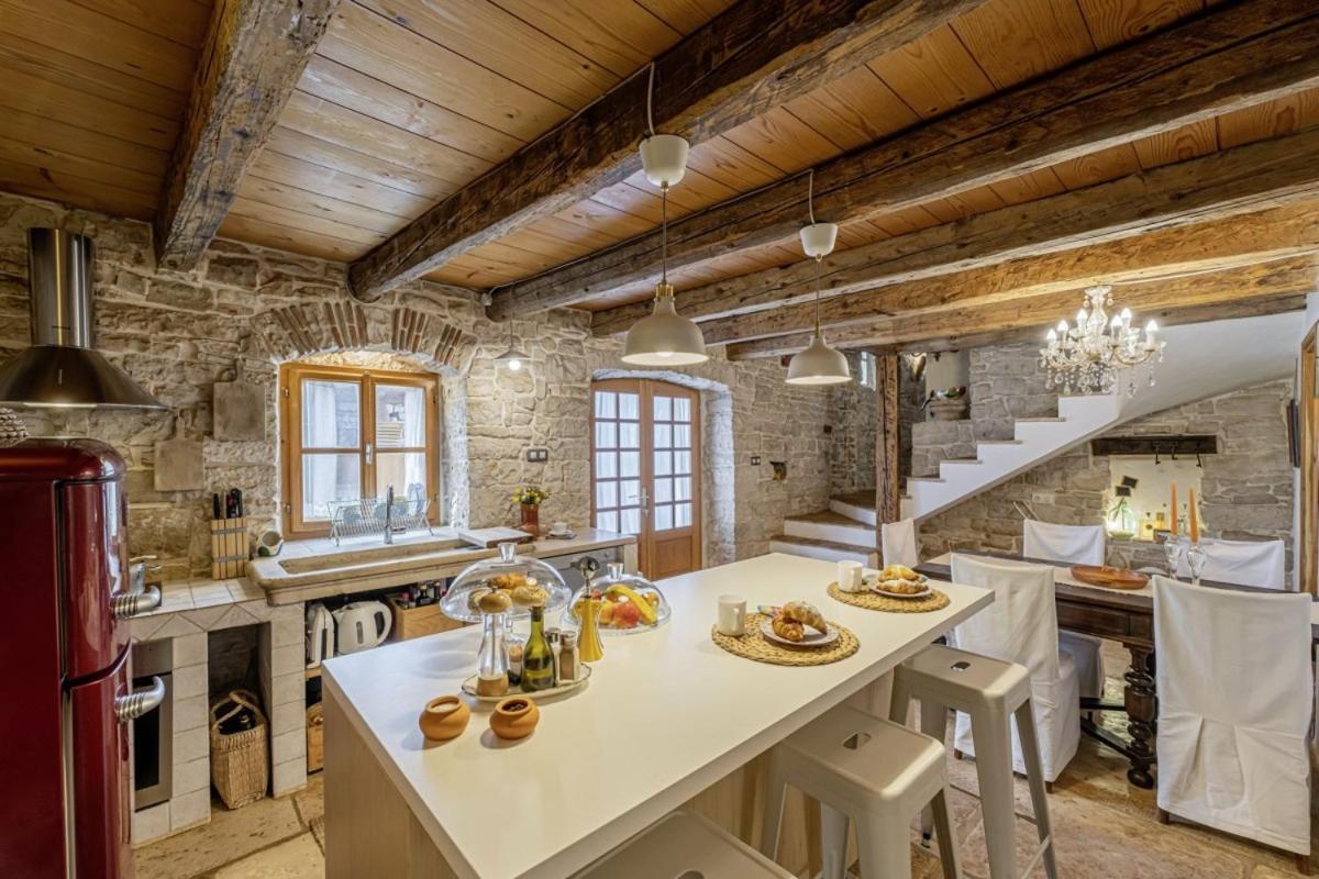 Una In Kranjcici - Haus Fuer 5-6 Personen Svetvinčenat Dış mekan fotoğraf